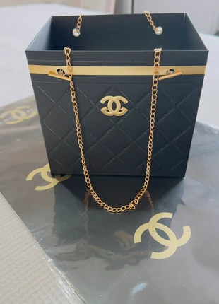 Handbag style Gift bag and gift wrapping, brand: Unbranded, condition: New with tags, £6.00, £7.00 includes Buyer Protection