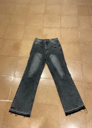 Flared pants, marca: Local, estado: Nuevo con etiquetas, tamaño: XS, 27,90 €, 30,00 € Protección al comprador incluida