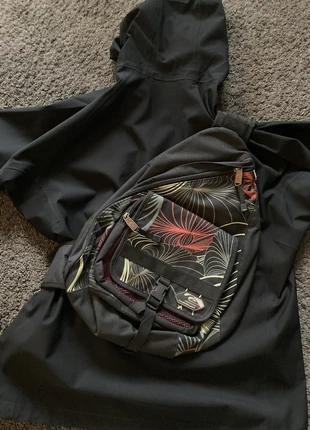 Sling bag Quiksilver y2k gorpcore 2000s, brand: Quiksilver, condition: Very good, €39.99, €42.69 includes Buyer Protection