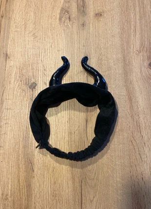 Fascia viso nera Disney Magnificent, marke: Disney, zustand: Sehr gut, größe: Einheitsgröße, 2,00 €, 2,80 € inklusive Vinted-Käuferschutz