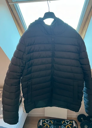 Doudoune Calvin Klein, marque: Calvin Klein, état: Très bon état, taille: XXL, 30,00 €, 32,20 € Protection acheteurs incluse