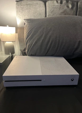 Xbox One S ( No Contoller ), brand: Xbox, condition: Very good, £40.00, £42.70 includes Buyer Protection