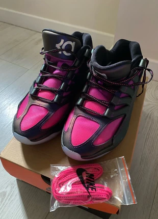 Basket KD18 Unfinished, marque: Nike, état: Neuf avec étiquette, taille: 44, 155,00 €, 163,45 € Protection acheteurs incluse