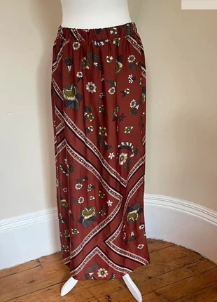 Red and white Limited Edition floral maxi skirt with side slits, brand: Limited Edition, condition: Very good, size: L / UK 16-18, £6.00, £7.00 includes Buyer Protection