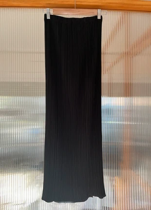 Jupe longue plissée style Issey Miyake, merk: Vintage Dressing, staat: Heel goed, maat: S / 36 / 8, € 22,00, € 23,80 inclusief Kopersbescherming