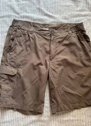 Shirt Columbia taille 40 en très bon état, marke: Columbia, zustand: Sehr gut, größe: W30 | DE 46, 7,00 €, 8,05 € inklusive Vinted-Käuferschutz