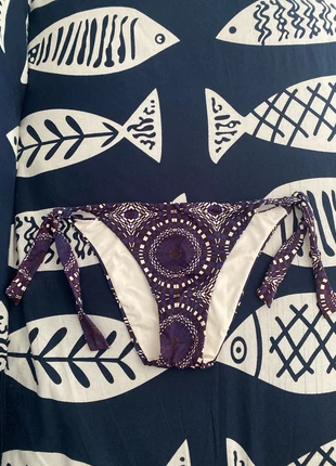 pezzo sotto costume blu etnico taglia m vintage, brand: Vintage Dressing, condizioni: Nuovo senza cartellino, taglia: M / IT 42 / EU 38, €3.00, €3.85 include la Protezione acquisti