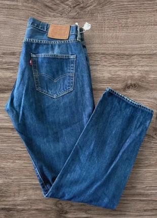 Jean levi's 501 premium 6067, brand: Levi's, condizioni: Ottime, taglia: IT 42 | W33, €49.90, €53.10 include la Protezione acquisti Pro
