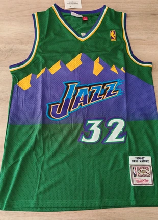 Camiseta Malone – Utah Jazz 96/97, merk: NBA, staat: Nieuw met prijskaartje, maat: L, € 40,00, € 42,70 inclusief Kopersbescherming