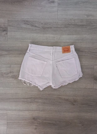 🌞 Short En Jean Levi's 501 Vintage Lila Taille W28 13300625, brand: Levi's, condizioni: Ottime, taglia: M / IT 42 / EU 38, €25.00, €26.95 include la Protezione acquisti Pro