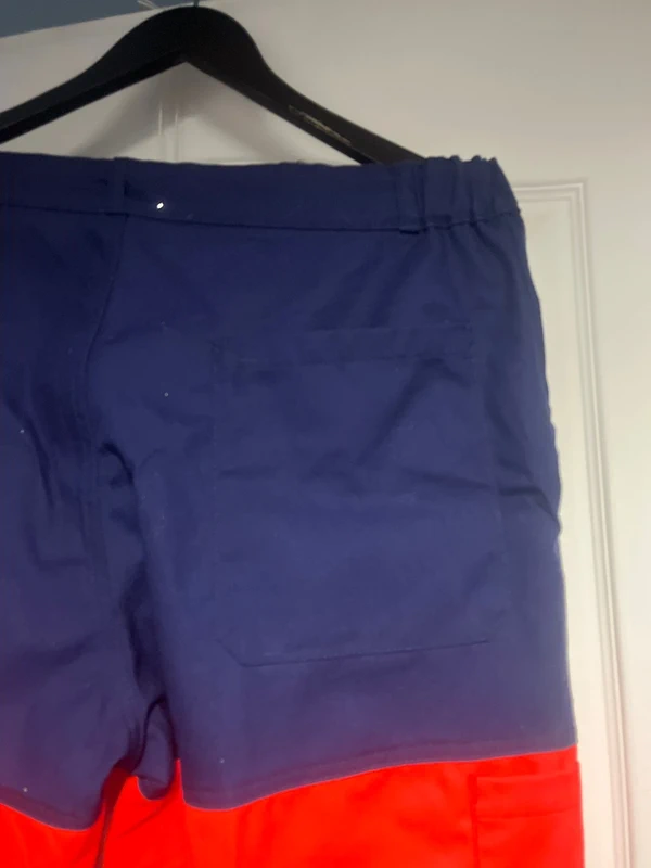 Pantalon et pull réfléchissant - photo numéro 3
