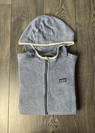 Polaire Patagonia full zip lavande et gris taille M, marque: Patagonia, état: Très bon état, taille: M / 38 / 10, 48,00 €, 51,10 € Protection acheteurs incluse