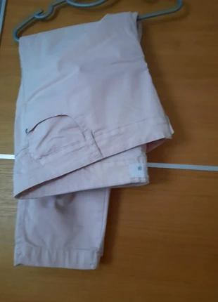 Cropped jeans, brand: NO LABEL, condition: Good, size: 6XL / UK 40-42, £1.00, £1.75 includes Buyer Protection