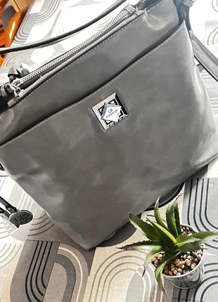 Grand sac, marque: Georges Rech, état: Très bon état, 12,00 €, 13,30 € Protection acheteurs incluse