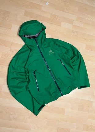 Arc'Teryx Beta AR Shell Jacket Forest Green, brand: Arc'teryx, condizioni: Buone, taglia: L, €200.00, €210.70 include la Protezione acquisti