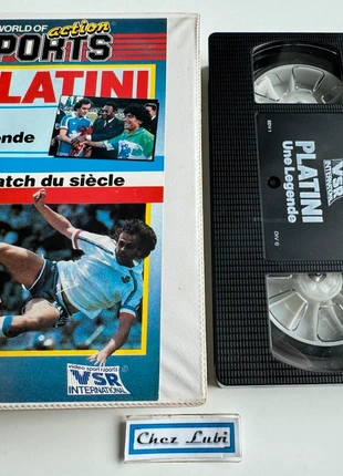 Michel Platini Une Légende Le Match Du Siècle - Cassette VHS - FR - Action Sports, état: Bon état, 14,90 €, 16,35 € Protection acheteurs (Pro) incluse