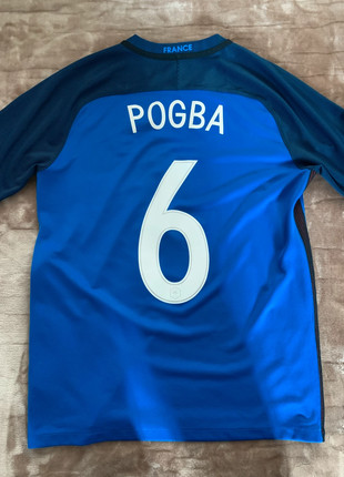 Maillot Pogba équipe de France, marque: Nike, état: Très bon état, taille: M, 65,00 €, 68,95 € Protection acheteurs incluse