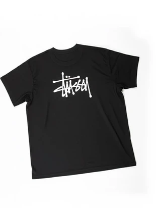 Classic Stüssy Stock Logo T-Shirt, merk: Stüssy, staat: Heel goed, maat: XL, € 18,00, € 19,60 inclusief Kopersbescherming