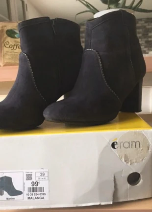 Boots bleu marine en cuir daim – Eram, marke: éram, zustand: Sehr gut, größe: 39, 8,00 €, 9,10 € inklusive Vinted-Käuferschutz