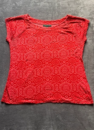 Haut Ralph Lauren rouge XL, marque: Lauren Ralph Lauren, état: Très bon état, taille: XL / 42 / 14, 9,99 €, 11,19 € Protection acheteurs incluse