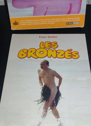 📀📀 Les bronzés+ livre exclusif 80 pages photos etc, staat: Veelgebruikt, € 2,50, € 3,33 inclusief Kopersbescherming