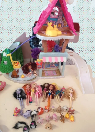 Maison Enchantimals + poupées + accessoires, marque: Enchantimals, état: Bon état, taille: Taille unique, 10,00 €, 11,20 € Protection acheteurs incluse