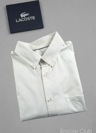 M-027 Chemise premium Lacoste Homme XL Blanche Manches Courtes | logo couleur chemise, brand: Lacoste, condizioni: Ottime, taglia: XL, €35.00, €37.45 include la Protezione acquisti Pro