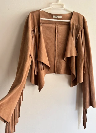 Chaqueta antelina con flecos, merk: Paccio, staat: Heel goed, maat: Universele maat, € 17,99, € 19,59 inclusief Kopersbescherming