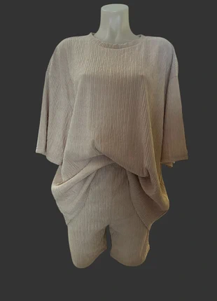 Shein Pak Maat L Beige Roze Ribstof Co-ord Set, merk: Shein, staat: Heel goed, maat: L / 40 / 12, € 10,00, € 11,20 inclusief Kopersbescherming Pro