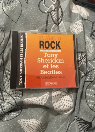 CD Les génies du Rock, condition: Good, €2.00, €2.80 includes Buyer Protection