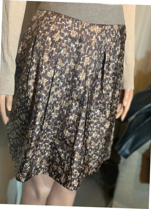 JPE0024 - jupe midi doublée en soie 100%  motifs tons marron beige taille en laine taille 40, marque: Tara Jarmon, état: Très bon état, taille: L / 40 / 12, 15,00 €, 16,45 € Protection acheteurs incluse