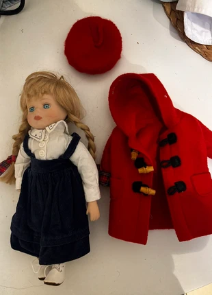 🌸 Poupée en porcelaine et accessoires, marca: Accessoires, estado: Muy bueno, tamaño: 5 años / 110 cm, 5,00 €, 5,95 € Protección al comprador incluida