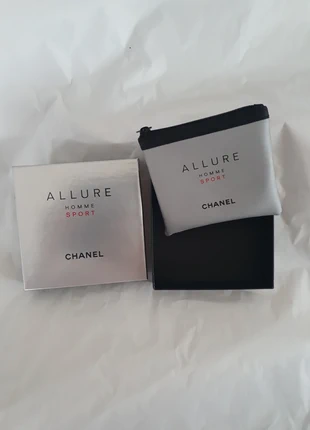 Pochette Allure Homme Sport Chanel, merk: Chanel, staat: Nieuw met prijskaartje, € 15,00, € 16,45 inclusief Kopersbescherming