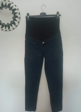 Vaquero de maternidad, merk: Esmara, staat: Heel goed, maat: S / 36 / 8, € 4,50, € 5,43 inclusief Kopersbescherming