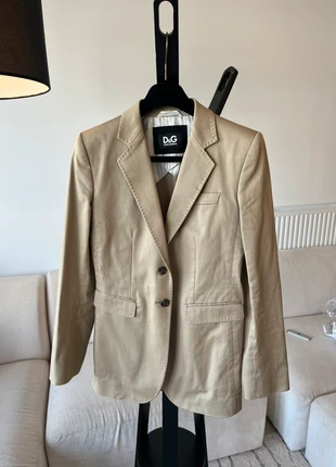 Veste blazer Dolce & Gabbana, marca: Dolce & Gabbana, estado: Muito bom, tamanho: M / 38 / 10, €72.00, €76.30 inclui Proteção do Comprador