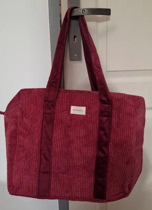 Sac weekend effet velours, marque: My Little Box, état: Neuf avec étiquette, 24,90 €, 26,85 € Protection acheteurs incluse