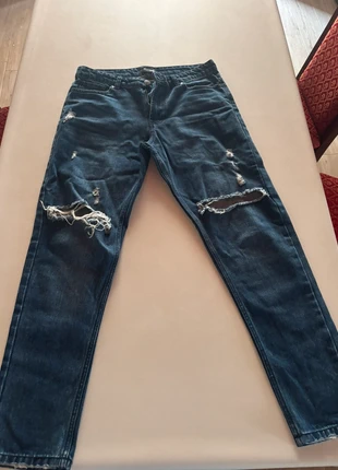 Jeans strappato della nominal, marca: Nominal, estado: Muito bom, tamanho: PT 40 | W30, €5.00, €5.95 inclui Proteção do Comprador