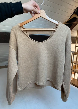 Pull camel dos nu Bershka taille S, marke: Bershka, zustand: Neu, größe: S / 36 / 8, 10,00 €, 11,20 € inklusive Vinted-Käuferschutz