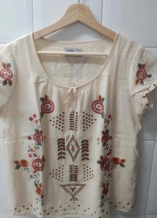 Blusa manga corta t. 40 md'm, brand: Md'M, condizioni: Buone, taglia: L / IT 44 / EU 40, €19.00, €20.65 include la Protezione acquisti