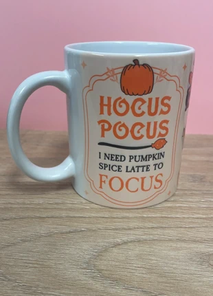 Mug hocus pocus, staat: Goed, € 10,00, € 11,20 inclusief Kopersbescherming Pro