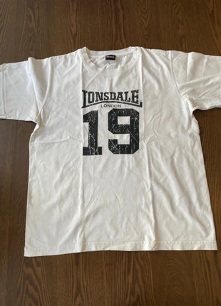 Camiseta Lonsdale, merk: Lonsdale, staat: Goed, maat: L, € 8,00, € 9,10 inclusief Kopersbescherming
