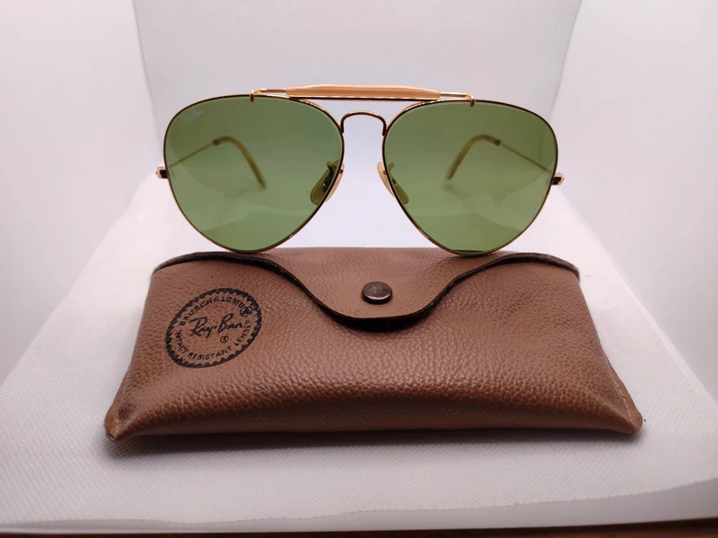 Lunettes de soleil Ray ban Outdoorsman fabriquées aux USA par Bausch e Lomb dans les années 90