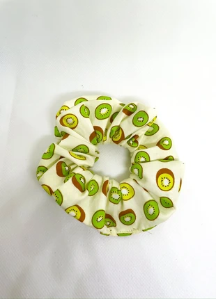 Chouchou motif fruit kiwi, marque: Fait Main, état: Très bon état, 2,00 €, 2,80 € Protection acheteurs (Pro) incluse