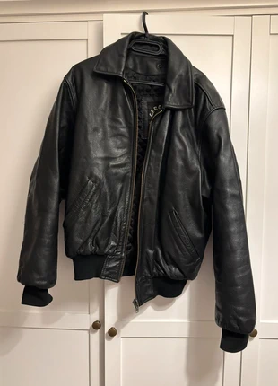 Blouson en cuir, marque: Geronimo Stilton, état: Très bon état, taille: L, 100,00 €, 105,70 € Protection acheteurs incluse