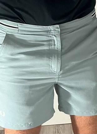 🩳 Fred Perry Navy Blue Shorts – Size M, brand: Fred Perry, condizioni: Nuovo senza cartellino, taglia: M / IT 42 / EU 38, €34.50, €36.93 include la Protezione acquisti