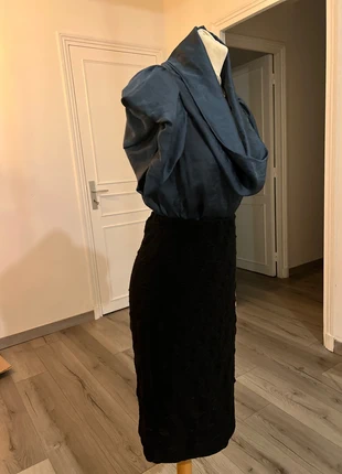 Jupe Pinko noire office taille S neuve en parfait état très flatteuse pour la silhouette, marca: Pinko, estado: Novo sem etiquetas, tamanho: S / 36 / 8, €80.00, €84.70 inclui Proteção do Comprador