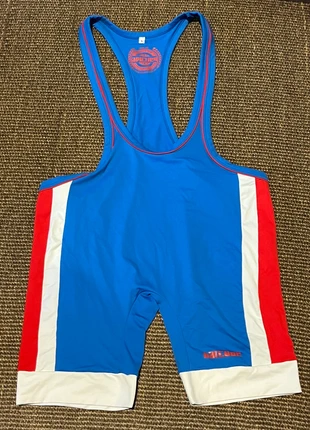 Barcode berlin singlet wrestling M, merk: Barcode Berlin, staat: Heel goed, maat: M, € 17,50, € 19,08 inclusief Kopersbescherming