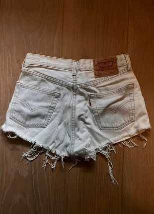 vintage levi’s short, merk: Levi's, staat: Goed, maat: S / 36 / 8, € 10,00, € 11,20 inclusief Kopersbescherming