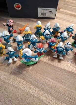 Surfenpoppetjes, merk: smurfen, staat: Heel goed, maat: 5 jaar / 110 cm, € 50,00, € 53,20 inclusief Kopersbescherming