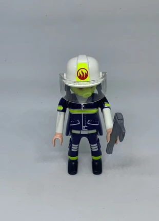 Pompiera - Playmobil, zustand: Sehr gut, größe: Einheitsgröße, 2,50 €, 3,33 € inklusive Vinted-Käuferschutz